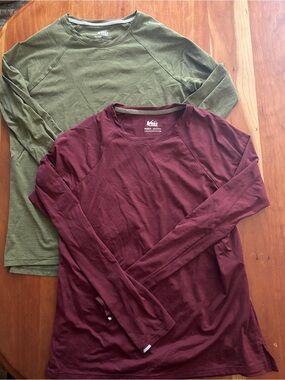 REI Baselayer Shirt Set of 2